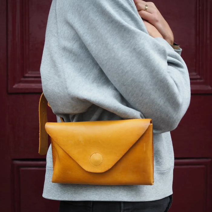 Betty Leather Belt Bag | Honey