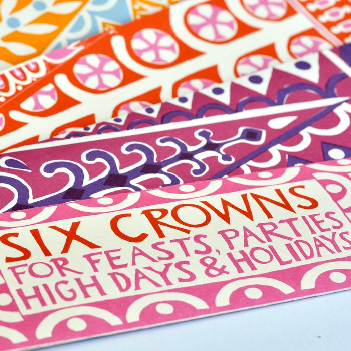 Cambridge Imprint Paper Crowns