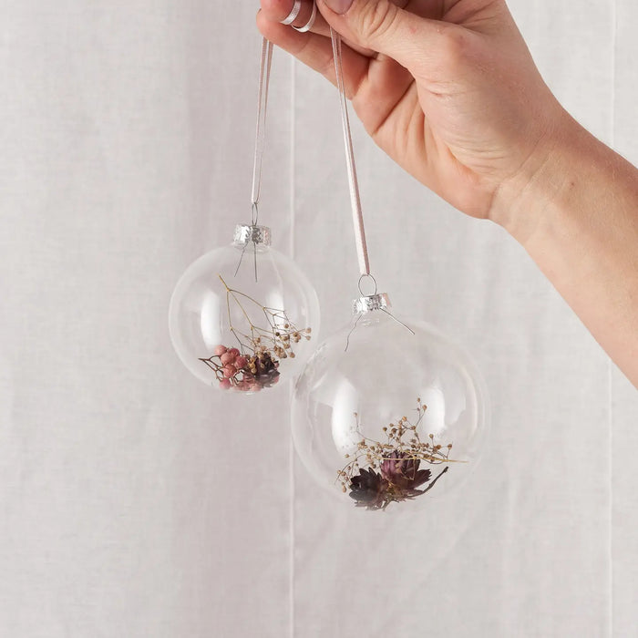 Dried Flower Bauble