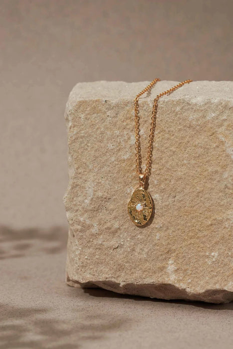 Eros Opal Necklace