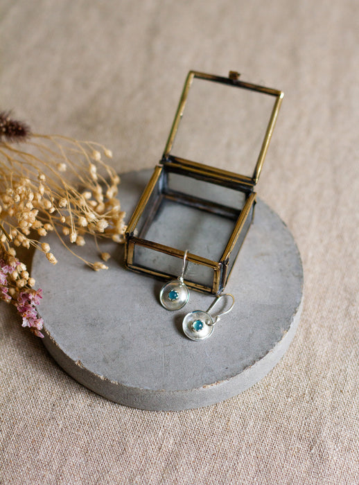 Silver Disc Stone Drops