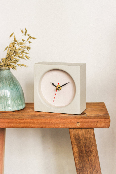 Handmade Concrete & Mauve Desk Clock - Square