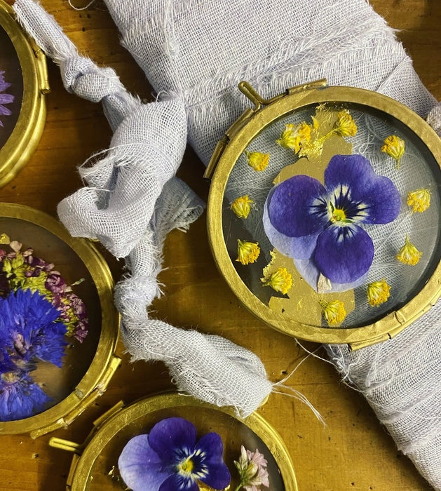 Mini Circular Brass Frame