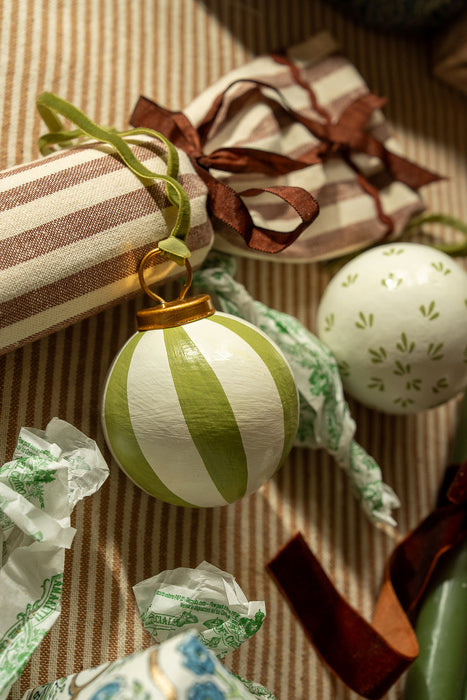 Hand-Painted Baubles | Green