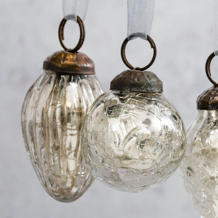 Silver Crackle Glass Baubles