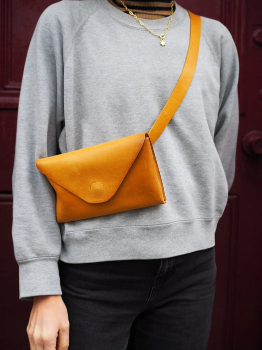 Betty Leather Belt Bag | Honey