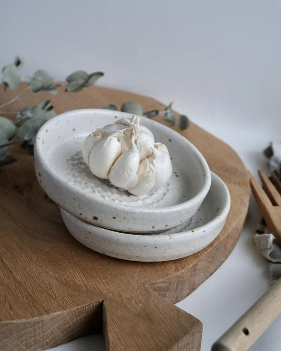 Garlic Dish by Hannah Kinchin
