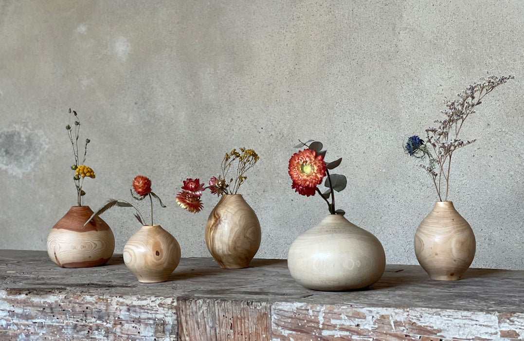 Round Bosc Wooden Vase