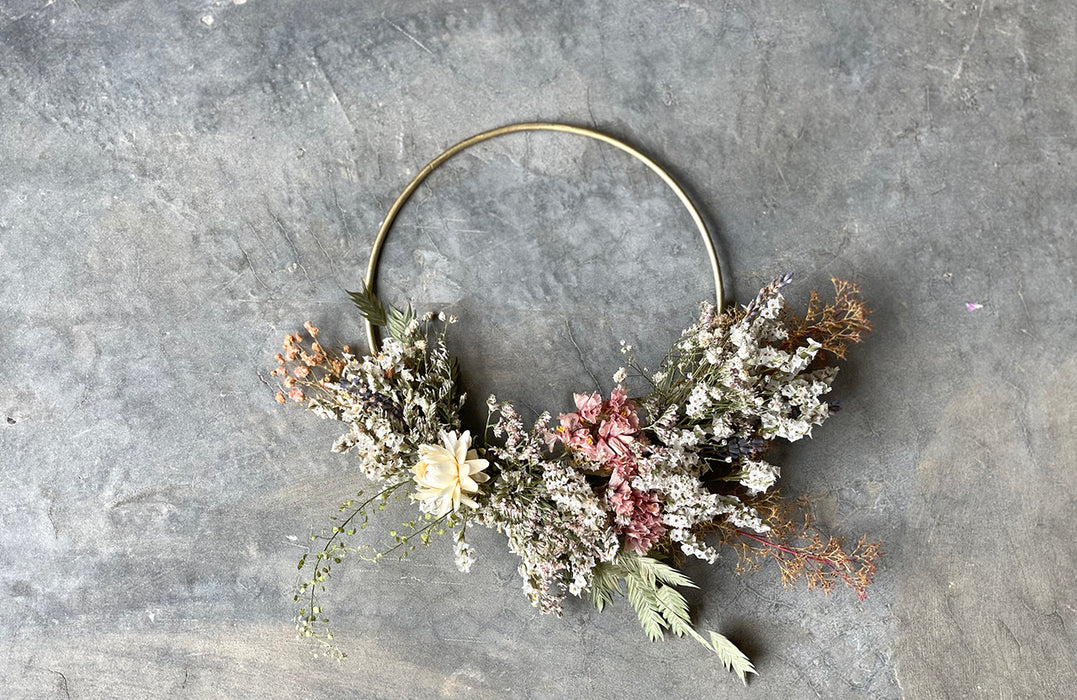 Delices - Dried Flower Wreath
