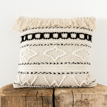 Lg Cream & Black Patterned Cushion