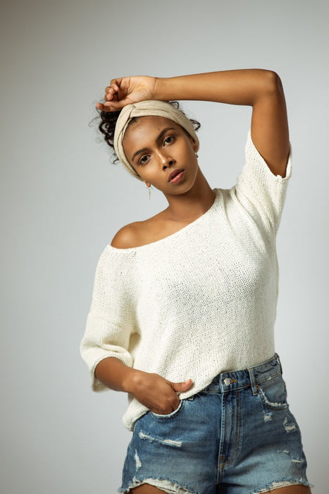 The White Boxy Top In Organic Cotton Hand Knit